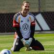 Goleiro da Alemanha descarta comparação com Neuer: "Impossível ser igual"