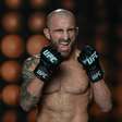 Volkanovski 'pede' ao UFC para marcar próxima luta pelo cinturão