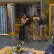 Resumo BBB 26: madrugada tem mulheres se beijando e plano de Samira contra Juliano