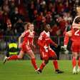 Bayern vence United de virada e avança à semifinal da Champions Feminina