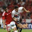 São Paulo empata com o Internacional e vira vice-líder do Brasileirão
