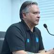 Vice do Grêmio destaca atuação e manda recado após partida: "Jogamos de igual para igual"