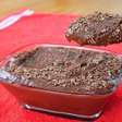 Mousse de chocolate rica em proteínas e sem açúcar, que fica super cremosa, para você comer sem culpa