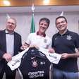 Corinthians anuncia a contratação de Fernando Diniz