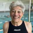 A nadadora de 95 anos que colecionou dezenas de recordes e continua competindo