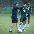 Técnico do Goiás, Daniel Paulista é direto com satisfação com o elenco nesse momento: "Alguns atletas"