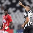 Arthur Cabral ganha moral após novo gol pelo Botafogo: "Muito importante"