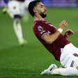 Alvo do Flamengo brilha, West Ham goleia e empurra o Tottenham para a zona na Premier League