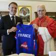 Macron visita papa Leão XIV e discute conflitos no mundo