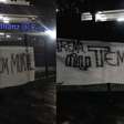 'Arena Nu Tem Mundial': torcida do Corinthians estende faixa no Allianz para provocar o Palmeiras