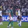 'Tem o gestual de botar a mão no saco': ouça o áudio do VAR que expulsou volante do Corinthians por gesto obsceno