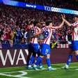 Atlético perde para o Barcelona, mas volta à semi da Champions após nove anos