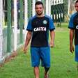 Ex-Goiás adia aposentadoria e assina com time da Série D