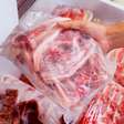 Como é o jeito certo de descongelar carne? Aprenda aqui