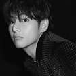 V, do BTS, explica que exército reconstruiu seu corpo e mente para 'ARIRANG'