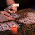 Tarot do dia: previsão para os 12 signos em 25/04/2026