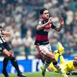 Pedro, do Flamengo, iguala 2025 e caminha para temporada mais artilheira