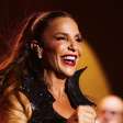 Cantora brasileira se hospeda no mesmo hotel de Shakira e reforça rumores de participação em show (não é Anitta)