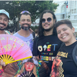 Fãs de Shakira pedem 'Mama África', de Chico César, em show em Copacabana