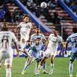 Fluminense perde para o Bolívar na altitude e se complica na Libertadores