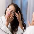 A ciência do cuidado noturno: por que a pele se regenera enquanto você dorme e como isso afeta sua rotina de skincare