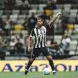 Betinho Marques - "Me deixa, Galo. Tô querendo só xingar sozinho e tomar minha dipirona"