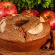 Bolo de maçã sem lactose: a receita para todo mundo curtir sem medo
