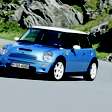MINI celebra 25 anos do modelo moderno com foco em inovação, design e eletrificação