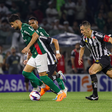 Palmeiras e Santos se enfrentam vivendo momentos opostos
