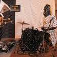 Por que todo mundo está falando de Angine de Poitrine? Banda de anti-rock viraliza e desafia a IA