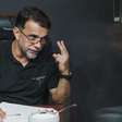 Coach esportivo anuncia saída e lamenta momento financeiro do Corinthians