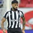 Fica ou sai do Botafogo? Futuro de Barboza ganha contornos de novela