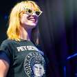 Hayley Williams esgota ingressos e anuncia data extra em São Paulo para 13 de novembro