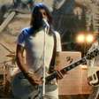 Foo Fighters homenageia Lemmy Kilmister no clipe do single "Spit Shine"; veja
