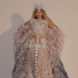 Beyoncé desaponta expectativas e não anuncia álbum no MET Gala