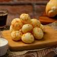 Crocante e macio por dentro: pão de queijo de tapioca na air fryer