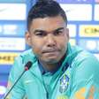 Opinião: Casemiro tiraria Pelé e Ronaldo do "grupo" por serem jovens demais?