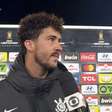 Zagueiro do Corinthians comemora gol marcado e analisa confusão após empate com o Santa Fe