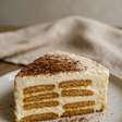 Torta de bolacha com nata e café para surpreender sua mãe