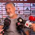 Diretor do Flamengo ressalta que torcedores invadiram túnel: "Nos sentimos um pouco ameaçados"