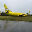 Avião cargueiro da Gol sai da pista durante pouso em Salvador