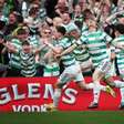 Com direito a gol de bicicleta, Celtic bate Rangers e fica a um ponto do líder no Escocês