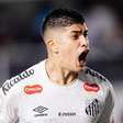 Com brilho de Neymar, Santos bate o Bragantino na Vila