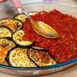 Receita de berinjela que não precisa fritar, fica tenra e saudável, perfeita para o cardápio de Dia das Mães