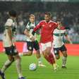 Internacional arranca empate dramático contra o Coritiba nos acréscimos