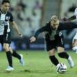Com 1 a menos, Atlético-GO vence o Ceará fora de casa