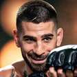 Topuria admite exagero em declarações e reforça trabalho duro para o UFC Casa Branca