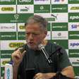 Anderson Barros se revolta com anulação de gol do Palmeiras: 'De quem vai ser a responsabilidade?'