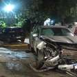 Adolescente pega caminhonete escondido da sogra, causa acidente e destrói dois veículos no RS