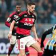 Dupla de volantes desfalca o Flamengo contra o Athletico